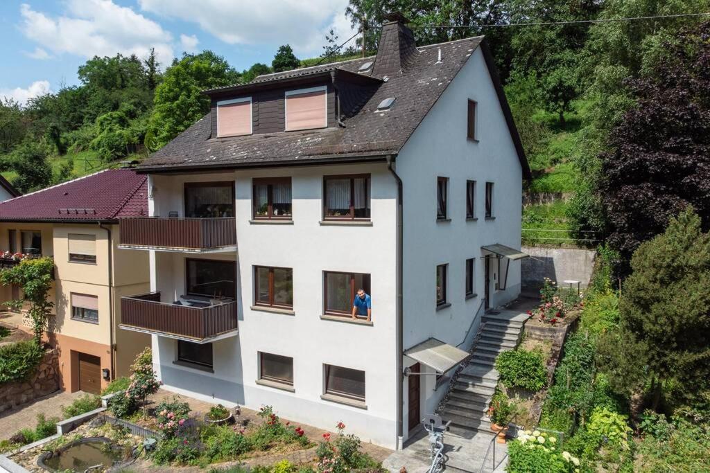 Rheintal-Ferien - 90 Qm Ferienwohnung Mit Wine & Style - Dein Urlaub Am Rhein Niederheimbach Exterior photo